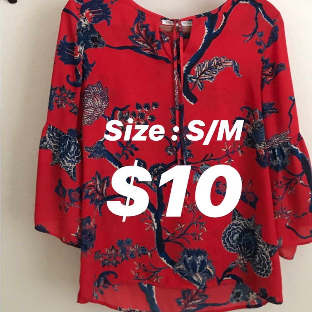 Flowy Flare sleeve blouse